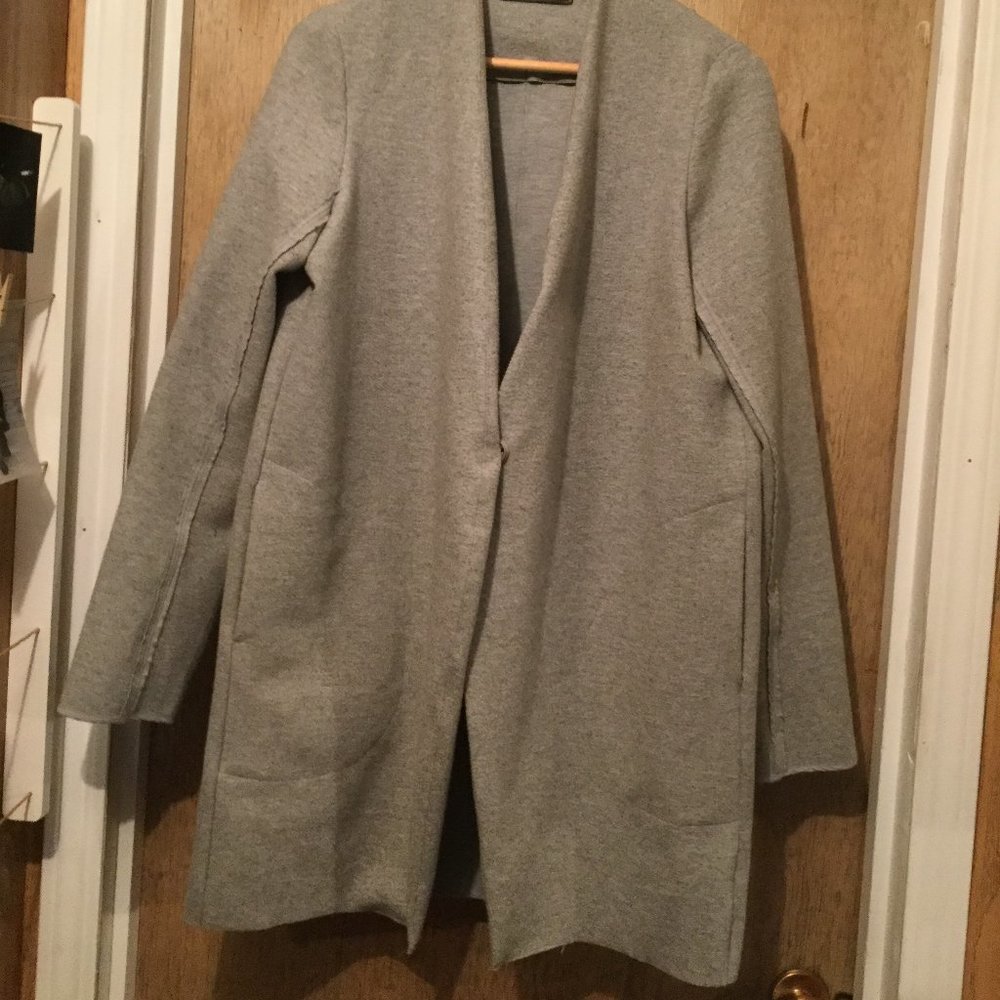 GF Over sized one  snap closure 85% cotton longer sweater/coat